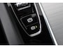 Volvo XC60 T4 R-Design | Panoramadak | harman/kardon | Stoelverwarming | Keyless | Camera | Getint Glas
