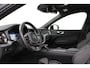 Volvo XC60 T4 R-Design | Panoramadak | harman/kardon | Stoelverwarming | Keyless | Camera | Getint Glas