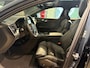 Volvo V60 T8 AWD Performance Edition Bright | Elektrisch glazen schuif-/ka