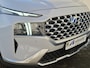 Hyundai Santa Fe 1.6 T-GDI PHEV Premium Sky Automaat / Dealer onderhouden / Head Up Display / EAER 58 km stad 69km / Glazen schuif- en kanteldak / Elektrische achterklep / Trekgewicht 1350 kg / Stuur-, Stoel & Achterbank verwarming / Adaptief cruise control / Climate control /