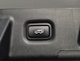 Hyundai Santa Fe 1.6 T-GDI PHEV Premium Sky Automaat / Dealer onderhouden / Head Up Display / EAER 58 km stad 69km / Glazen schuif- en kanteldak / Elektrische achterklep / Trekgewicht 1350 kg / Stuur-, Stoel & Achterbank verwarming / Adaptief cruise control / Climate control /