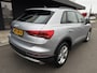 Audi Q3 35 TFSI Advance pro line // Sline interieur //