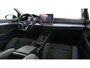 Volkswagen Golf 1.5 eHybrid 204pk Life Edition DSG / Navigatie / App Connect / Camera / Stoel+ stuurverwarming