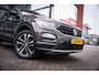 Volkswagen T-Roc 1.5 TSI Sport Business R | Leder | Stoelverwarming | Carplay | Adaptieve cruise | Elek. achterklep |
