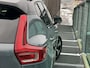 Volvo XC40 1.5 T4 Recharge R-Design PHEV, Automaat, Driver assist, Adaptive cruise, BLIS, Trekhaak semi elektrisch wegklapbaar, Parkeercamera, Park assist voor- en achter, Zwart dak
