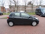 Toyota Yaris 1.3 VVT-i Now CAMERA NAVIGATIE TELEFOON AIRCO.....