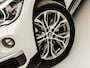BMW X1 sDrive20i High Executive 192Pk Automaat (GROOT NAVI, HEAD-UP DISPLAY, LEDER, TREKHAAK, STOELVERWARMING, TREKHAAK, SPORTSTOELEN, SFEERVERLICHTING, CAMERA, NIEUWSTAAT)