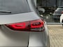 Mercedes-Benz GLA Business Solution AMG Automaat/Panoramadak/LED/Keyless/Widescreen