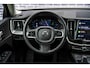 Volvo XC60 2.0 T6 Plug-in hybrid AWD Plus Dark | 360 Camera | Schuif-/Kanteldak | Stoel-/Stuurverwarming | Adaptieve Cruise Control | Trekhaak |
