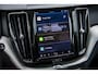 Volvo XC60 2.0 T6 Plug-in hybrid AWD Plus Dark | 360 Camera | Schuif-/Kanteldak | Stoel-/Stuurverwarming | Adaptieve Cruise Control | Trekhaak |