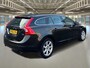 Volvo V60 1.6 T3 Momentum Dealer onderhouden, Navigatie...