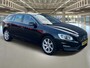 Volvo V60 1.6 T3 Momentum Dealer onderhouden, Navigatie...