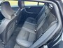 Volvo V60 1.6 T3 Momentum Dealer onderhouden, Navigatie...