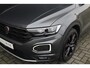 Volkswagen T-Roc Volkswagen T-Roc 1.5 TSI Style | Camera | Stoelverwarming | AUTOMAAT | Navigatie |