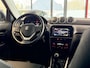 Suzuki Vitara 1.0 Boosterjet Select | Trekhaak | 2e Eigenaar | Origineel NL | Navigatie | Stoelverwarming | Camera | Cruise Control | Climate Control | DAB+ | Two-Tone Kleurstelling | LED | Lichtmetalen Velgen |