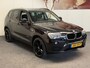 BMW X3 X DRIVE 2.0I AUTOMAAT LEDER STOELVERWARMING NAVIGATIE CRUISE CONTROL BLUETOOTH TELEFOON MEDIA VOORBEREIDING ZEER MOOI !!!