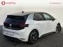 Volkswagen ID.3 First Plus 58 kWh SOH 91% Adaptive Cruise Control Achteruitrijcamera | Apple CarPlay | Stuur/Stoelverwarming | DAB Audio