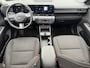Hyundai Kona 1.6 GDI 140PK HEV Comfort Smart | Atoel & stuurverwarming | Geïntegreerde navigatie & Apple Carplay Android Auto | 18'' 2-Tone Lichtmetalen velgen| Achterklep elektrisch |