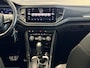 Volkswagen T-Roc 1.5 TSI R-Line | Trekhaak | Beats Premium Audio | R-Line in -en exterieur | Virtual Cockpit | LED Koplampen | Climate Control | Adaptieve Cruise Control | Navigatie | Parkeersensoren | DAB+ Radio |
