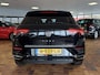 Volkswagen T-Roc 1.5 TSI R-Line | Trekhaak | Beats Premium Audio | R-Line in -en exterieur | Virtual Cockpit | LED Koplampen | Climate Control | Adaptieve Cruise Control | Navigatie | Parkeersensoren | DAB+ Radio |