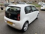 Volkswagen Up! 1.0 move up! BlueMotion / Airco/ Navigatie/ Elektrische ramen/ Bluetooth/ LMV