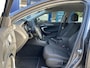 Opel Insignia Sports Tourer 1.4 Turbo EcoFLEX Business Edition / NL-Auto / 1e-Eigenaar! / Cruise-Control / Climate-Control / Wegklapbare-Trekhaak / Radio-Bluetooth / Armsteun V+A / PDC V+A / 18'' LMV / ENZ.