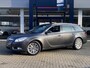 Opel Insignia Sports Tourer 1.4 Turbo EcoFLEX Business Edition / NL-Auto / 1e-Eigenaar! / Cruise-Control / Climate-Control / Wegklapbare-Trekhaak / Radio-Bluetooth / Armsteun V+A / PDC V+A / 18'' LMV / ENZ.