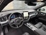 Volvo XC60 2.0 T8 Plug-in hybrid AWD Plus Black Edition Pano-H&K-360 gr-Keyless-ACC
