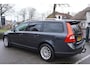 Volvo V70 2.0 Kinetic Clima Cruise Lm Velgen Trekhaak