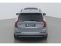 Volvo XC90 T8 Plug-in hybrid Ultra Black Edition | Luchtvering | Bowers&Wilkins | Massage+Ventilatie | Gelamineerd Glas | Trekhaak | 22 Inch