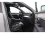 Volvo XC90 T8 Plug-in hybrid Ultra Black Edition | Luchtvering | Bowers&Wilkins | Massage+Ventilatie | Gelamineerd Glas | Trekhaak | 22 Inch