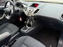 Ford Fiesta 1.4 Ghia VOL Automaat Parksensor Trekhaak NIEUW!