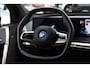 BMW iX xDrive50 High Executive 112 kWh / SOH 97,2% / Trekhaak / Panoramadak / Camera / Leder / 22'' / Luchtvering / Softclose / Harman Kardon / Apple CarPlay / Stoelverwarming / DAB / Dodehoek / ACC