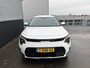 Kia Niro EV DynamicPlusLine 64.8 kWh Schuif/kanteldak, Navigatie, Dodehoekdetectie, Lederen bekleding, Stoel- & Stuurwielverwarming, Parkeersensoren voor & achter, BTW-auto, Elektrische achterklep