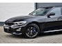 BMW 3-Serie Touring 330e High Executive M-Sport | ACC | Laser | HUD | H&K | 19" |