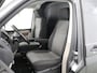 Volkswagen Transporter 2.0 TDI | 7-DSG | 150 PK | L2 H1 | HIGHLINE | NL AUTO | 2X ZIJSCHUIFDEUR | LED LAMPEN | NAVIGATIE | ADAPTIEVE CRUISE | PARKEERSENSOREN | CARPLAY EN ANDROID AUTO