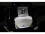 Volvo XC90 T8 Plug-in hybrid Ultra Black Edition | Luchtvering | Bowers&Wilkins | Massage+Ventilatie | Gelamineerd Glas | Trekhaak | 22 Inch