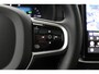 Volvo XC90 T8 Plug-in hybrid Ultra Black Edition | Luchtvering | Bowers&Wilkins | Massage+Ventilatie | Gelamineerd Glas | Trekhaak | 22 Inch