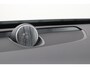 Volvo XC90 T8 Plug-in hybrid Ultra Black Edition | Luchtvering | Bowers&Wilkins | Massage+Ventilatie | Gelamineerd Glas | Trekhaak | 22 Inch