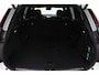 Volvo XC90 T8 Plug-in hybrid Ultra Black Edition | Luchtvering | Bowers&Wilkins | Massage+Ventilatie | Gelamineerd Glas | Trekhaak | 22 Inch