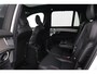 Volvo XC90 T8 Plug-in hybrid Ultra Black Edition | Luchtvering | Bowers&Wilkins | Massage+Ventilatie | Gelamineerd Glas | Trekhaak | 22 Inch