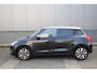 Suzuki Swift 1.2 Stijl Smart Hybrid | 1e eigenaar | Slechts 36.949KM!| Two-tone kleur |