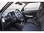 Suzuki Swift 1.2 Stijl Smart Hybrid | 1e eigenaar | Slechts 36.949KM!| Two-tone kleur |