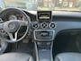 Mercedes-Benz A-klasse 180 Ambition Comfort | Leer | Navi | 19" lichtmetaal