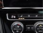 Volkswagen Golf 1.5 TSI Highline Carplay, Camera, ACC, Winterpakket Prijspakker!