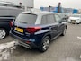 Suzuki Vitara 1.5 Hybrid Select Rhino Edition | AUTOMAAT | Trekhaak | Parkeercamera | Stoelverw. |