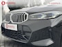 BMW 3-Serie Touring 330e High Executive M-Sport LCI Trekhaak 1500kg Widescreen | Harman/Kardon | DAB | Adaptive LED Koplampen