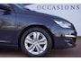 Peugeot 308 SW 1.2 PureTech Blue Lease Executive / Panorama / Navi / ECC / PDC / DEALERONDH. / = MOTOR VERVANGEN !!