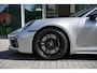 Porsche 911 3.0 Carrera 4 GTS | Elektrisch glazen schuif-/kanteldak | 18-voudig Sportstoelen met memory | BOSE Surround-Sound-System | Porsche Active Suspension Management | SportDesign Side Skirts | ParkAssistent inclusief achteruitrijcamera |