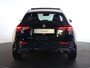 Mercedes-Benz A-klasse 180 Business Solution AMG | Panoramaschuifdak | Premium plus | Head-Up | Stoelverwarming | Achteruitrijcamera |  MULTIBEAM LED |